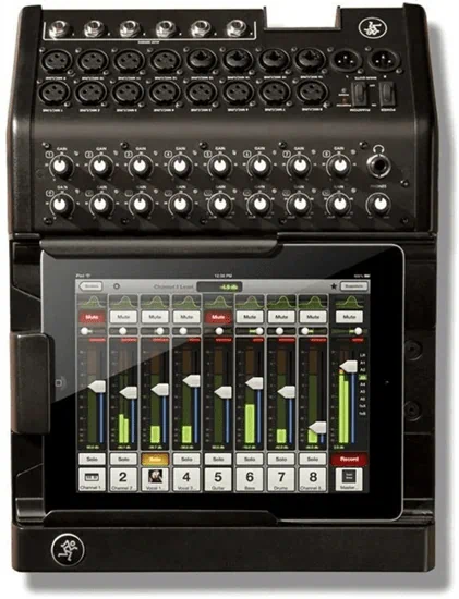 Mackie DL1608